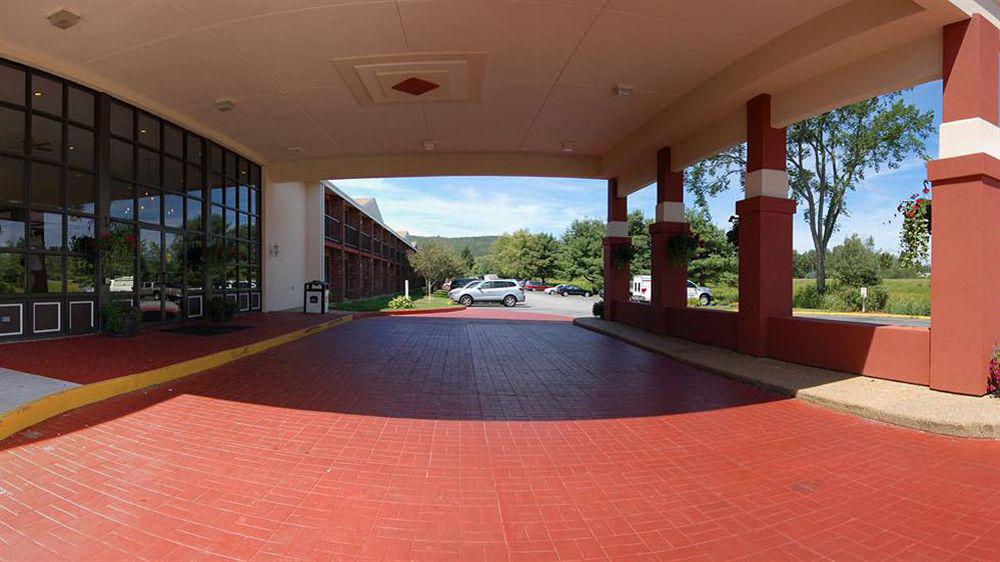 Best Western Plus Keene Hotel Exterior foto